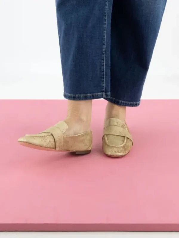 AGL loafers MARIENNE D834083PC Gold