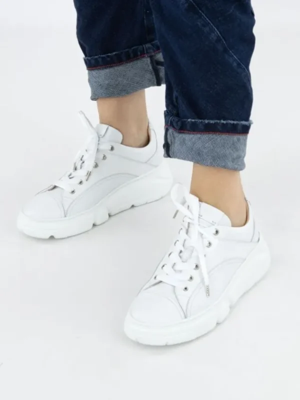 AGL sneakers D938052PGO White