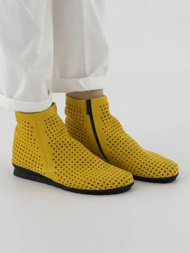 arche_ankle_boots_barroo__4-2.webp Arche ankle boots BARROO Yellow