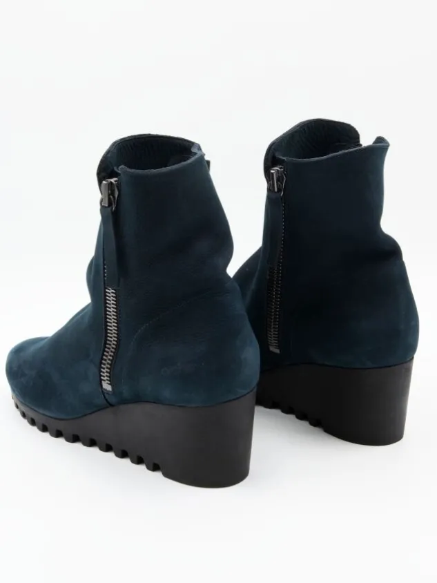 arche_ankle_boots_lazzhi__2-1.webp Arche ankle boots LAZZHI Blue
