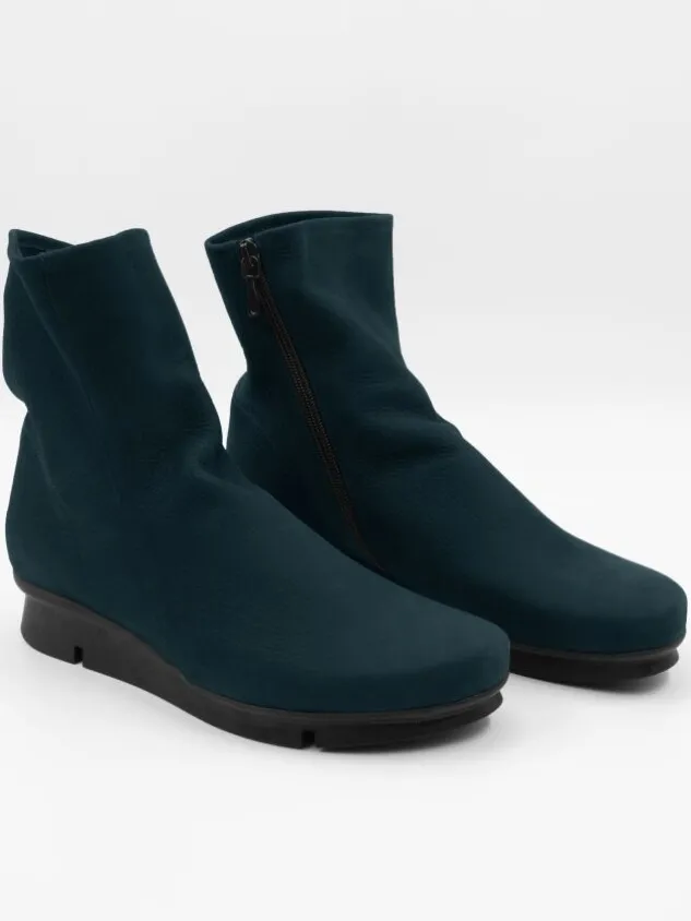 arche_ankle_boots_padaro__1-2.webp Arche ankle boots PADARO Blue