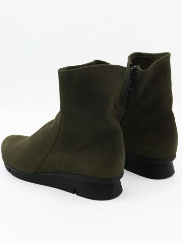 Arche ankle boots PADARO Green