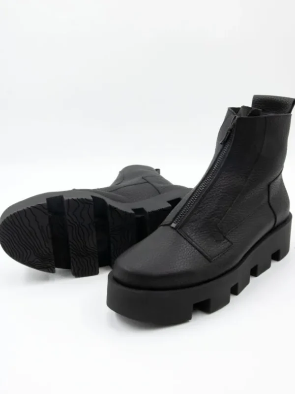 Arche ankle boots TREEKA Black