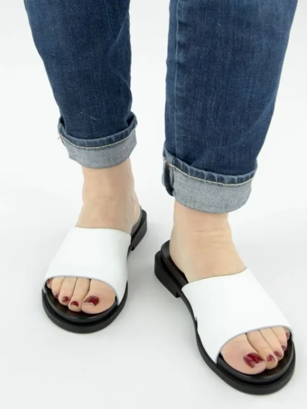 Arche sandals MAKUZI White