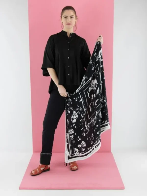 High blouses TULIP S50295 Black