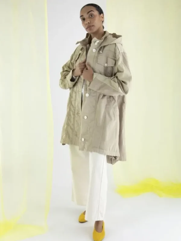 High coats TREMENDOUS 735050 Beige