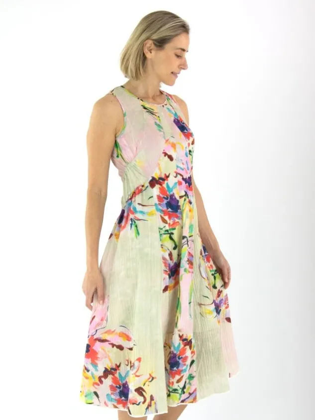 high_dresses_peacefully_s_4.webp High dresses PEACEFULLY S21804 Multi color