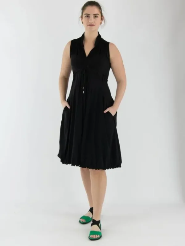 High dresses SPIRITED S21809 Black