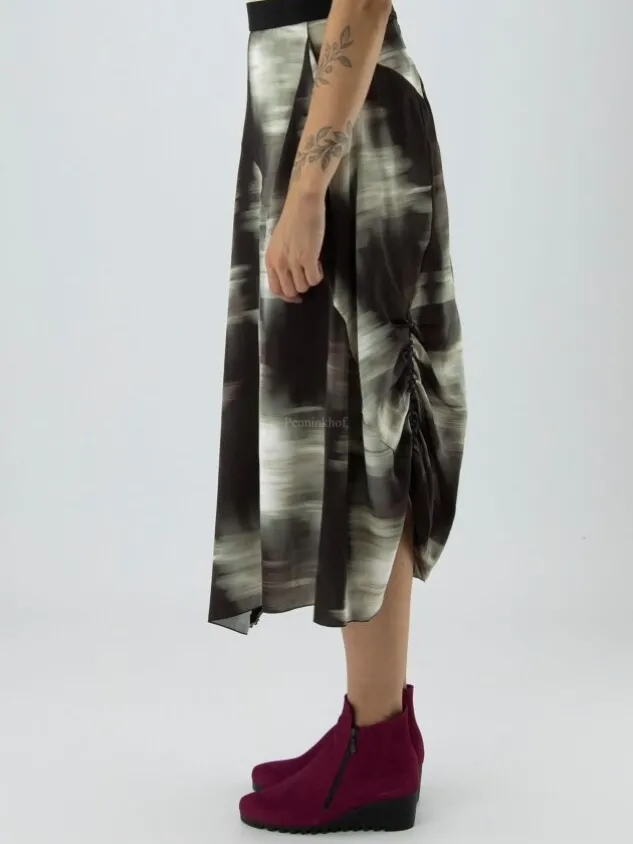 high_skirts_literally_s_g_2.webp High skirts LITERALLY S20316 Green