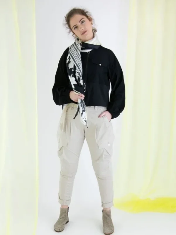 High trousers HECTIC 702884 Beige