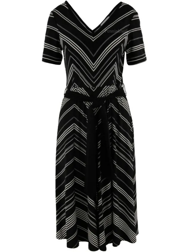 joseph_ribkoff_dresses__b_0-4.webp Joseph Ribkoff dresses 231074 Black