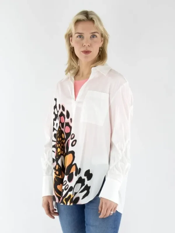 Marc Cain blouses YC 51.19 W26 Cream White