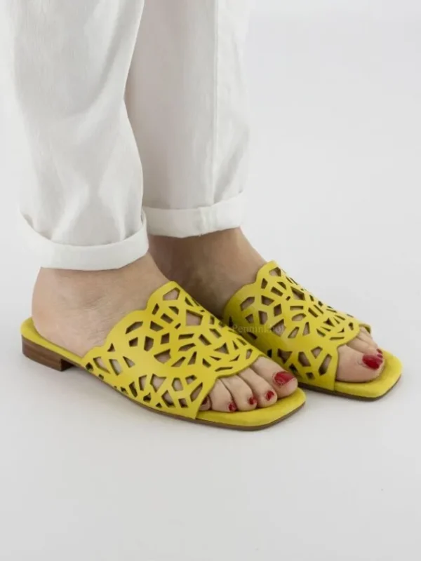 Marc Cain sandals UB SG. 18 L28 Yellow