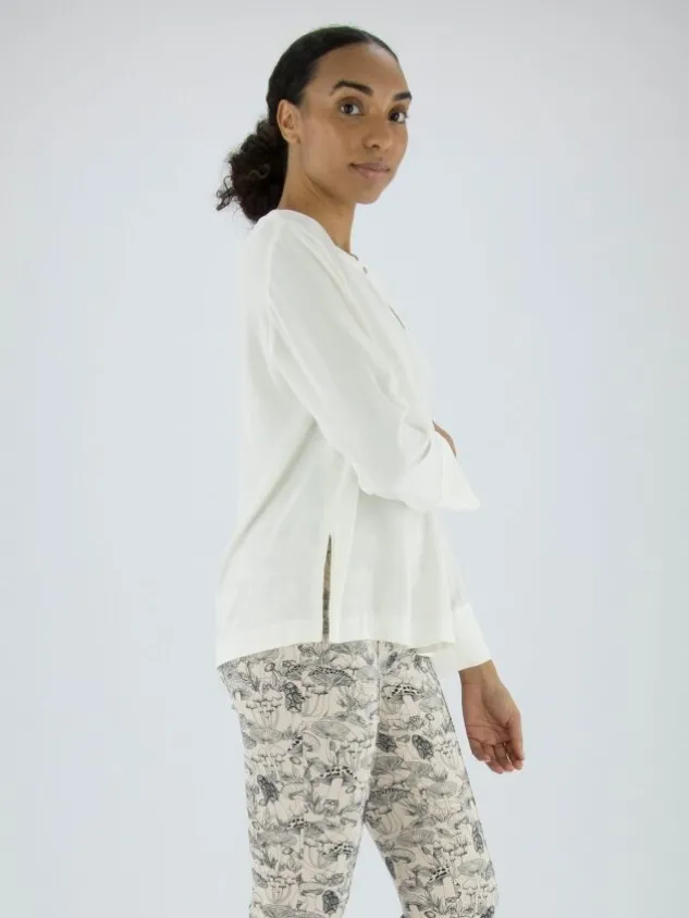 marc_cain__shirts_vc__w_c_4.webp Marc Cain shirts VC 51.46 W01 Cream White