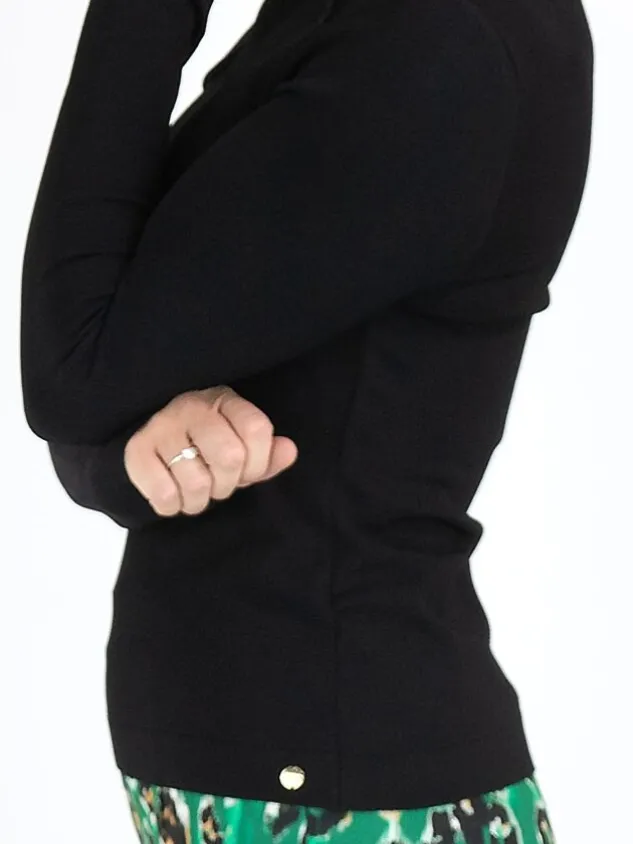 marc_cain__shirts_xc__m_b_8.webp Marc Cain shirts XC 41.38 M43 Black