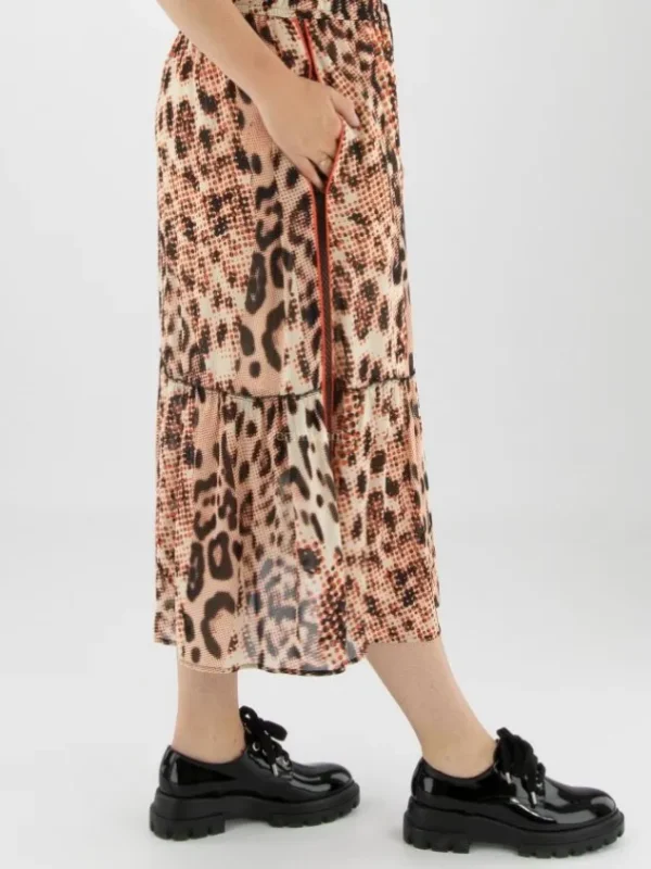 Marc Cain skirts VS 71.05 W02 Red