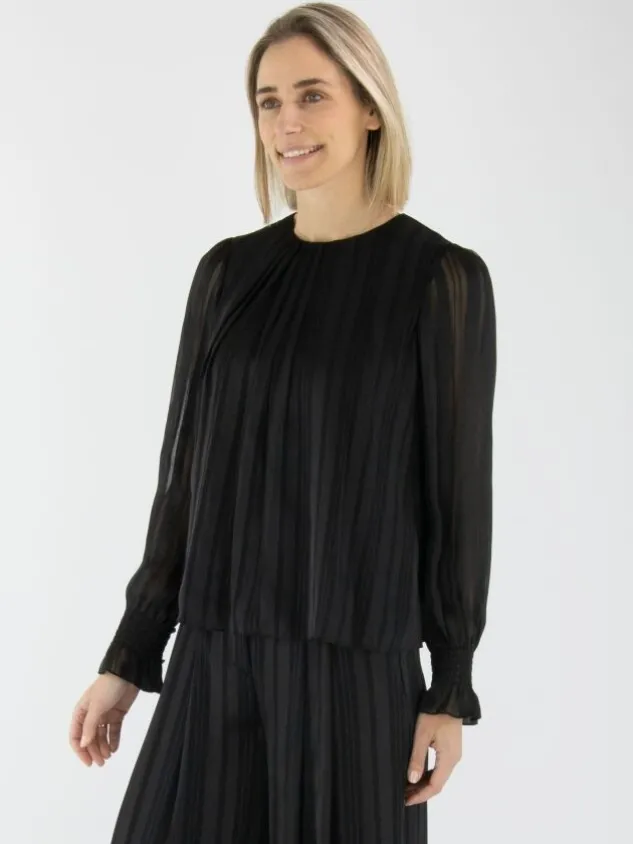 marc_cain__tops_yg__w_bla_2.webp Marc Cain tops YG 51.02 W09 Black
