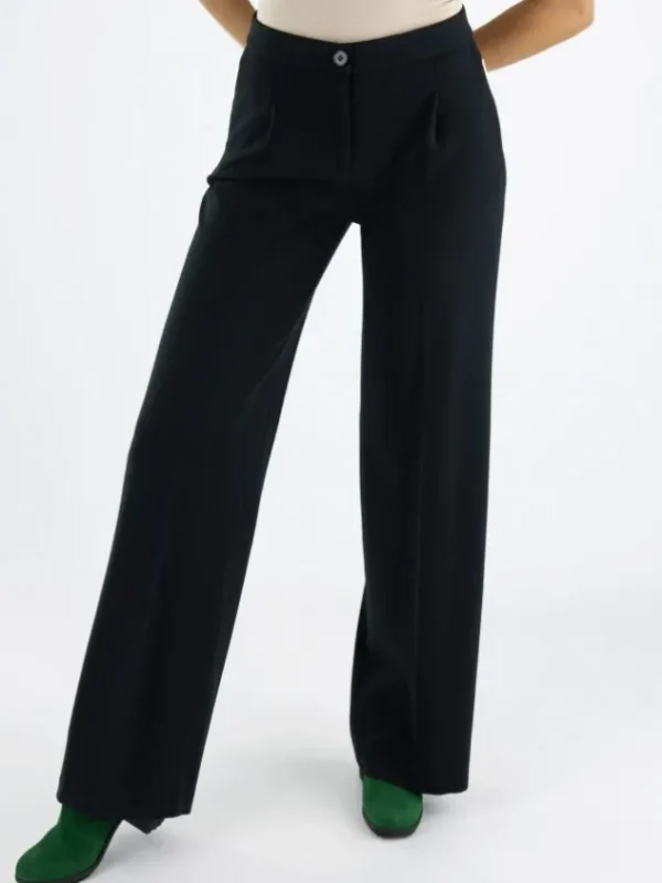 Marc Cain trousers WC 81.10 J42 Black