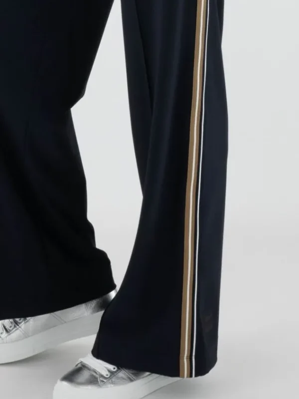 Marc Cain trousers YS 81.41 J40 Blue