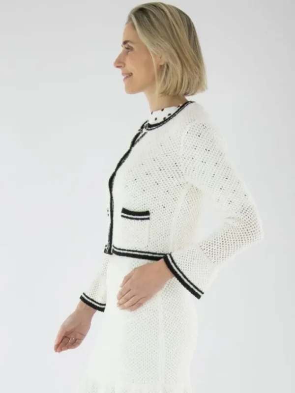 Marc Cain vests YC 39.09 M32 Cream White