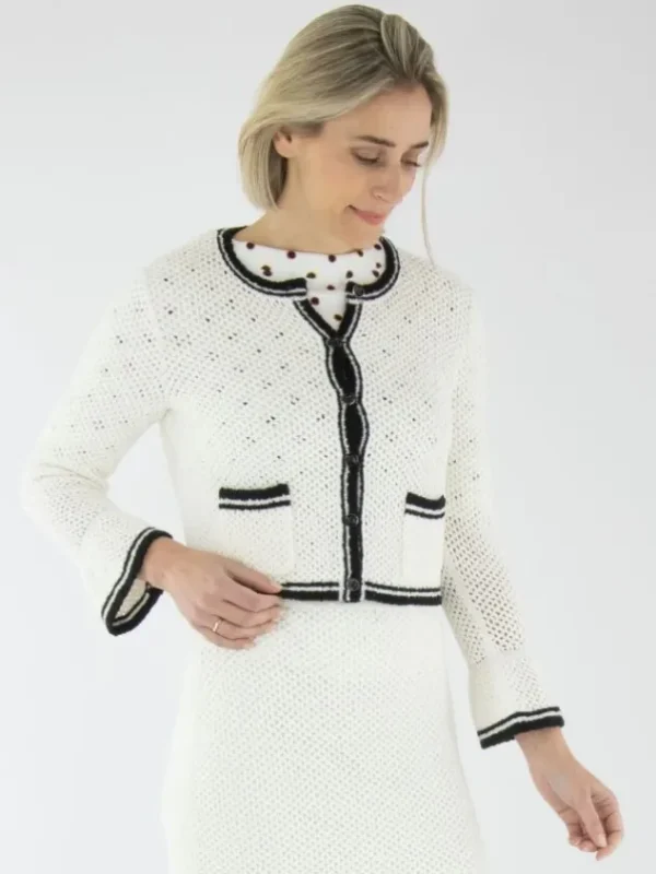 Marc Cain vests YC 39.09 M32 Cream White