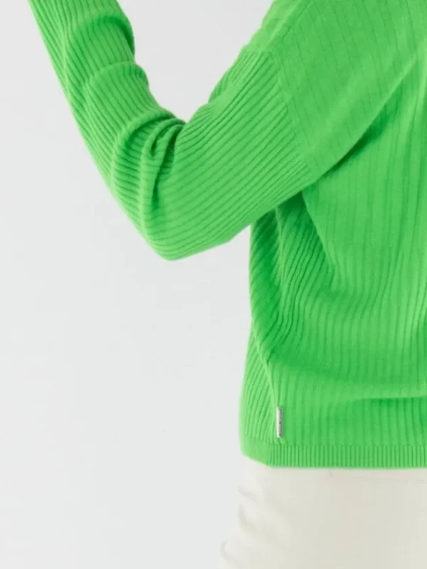 Marc Cain vests YS 39.06 M80 Green